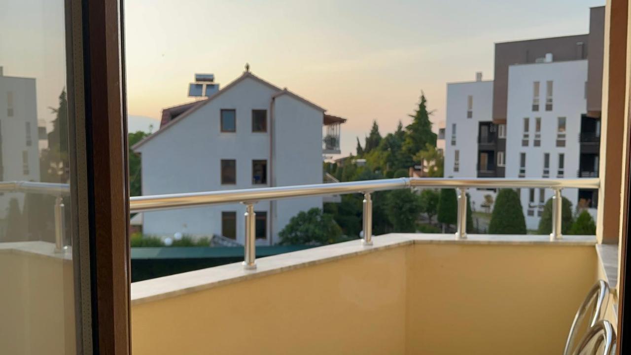 Hotel Rritja E Koranit Tushemisht Exteriér fotografie