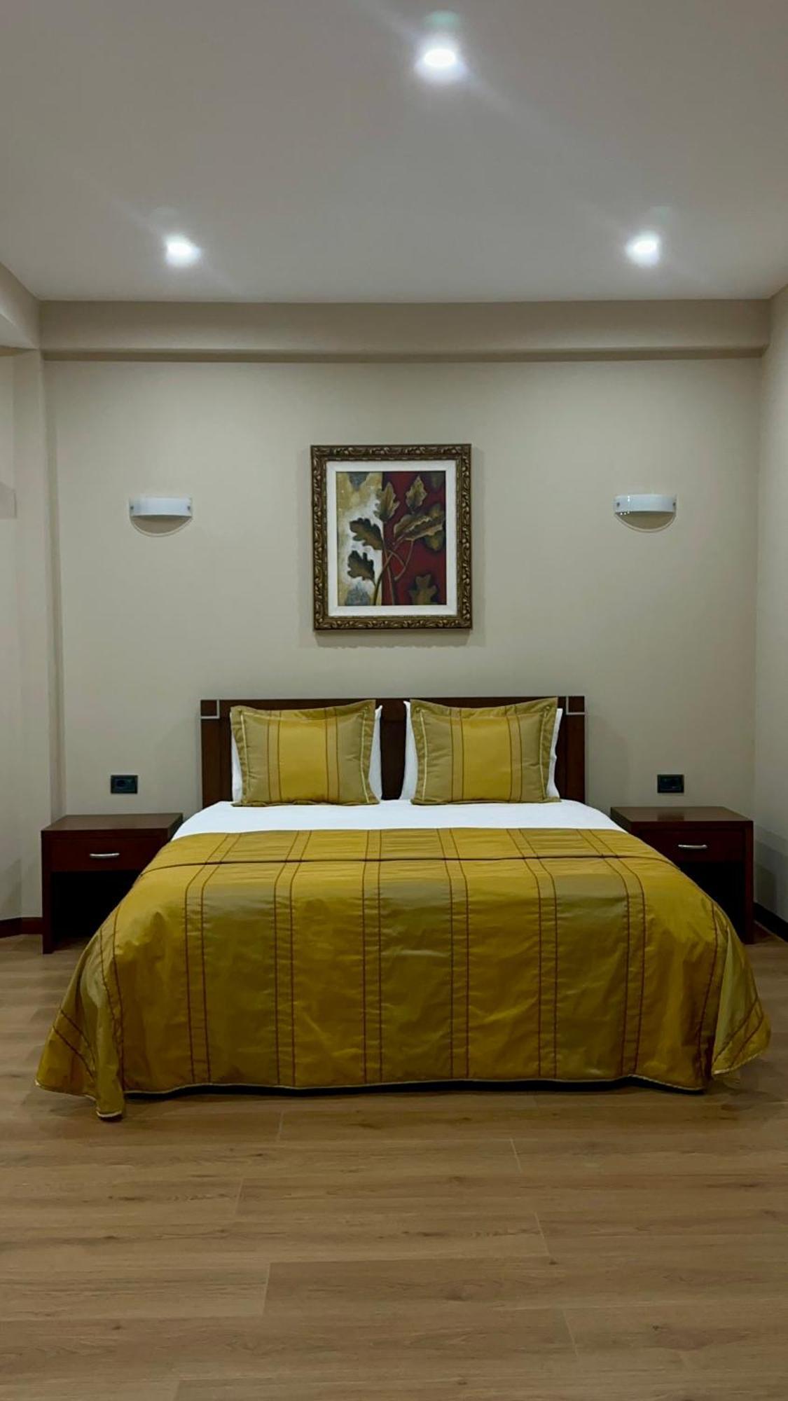 Hotel Rritja E Koranit Tushemisht Exteriér fotografie