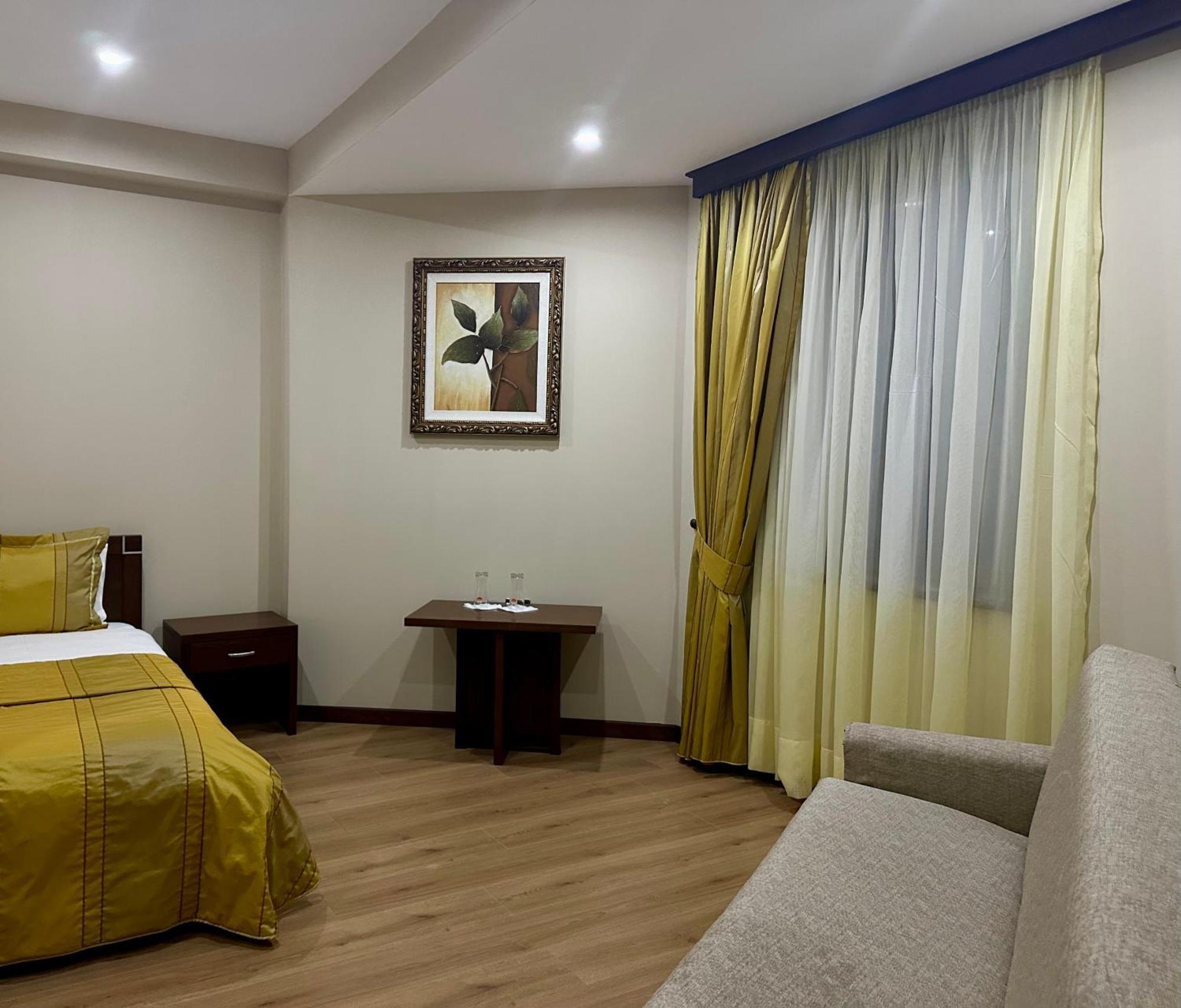 Hotel Rritja E Koranit Tushemisht Exteriér fotografie
