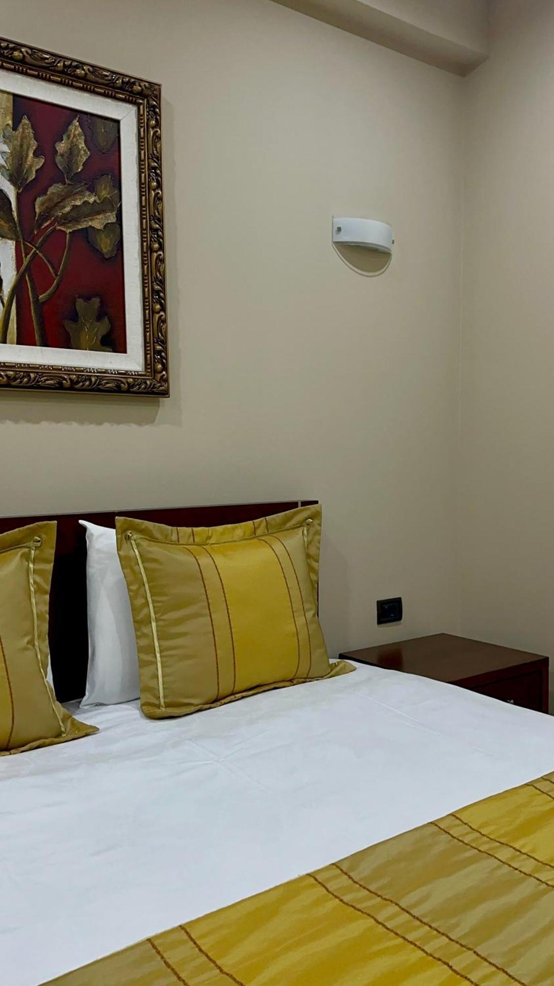 Hotel Rritja E Koranit Tushemisht Exteriér fotografie