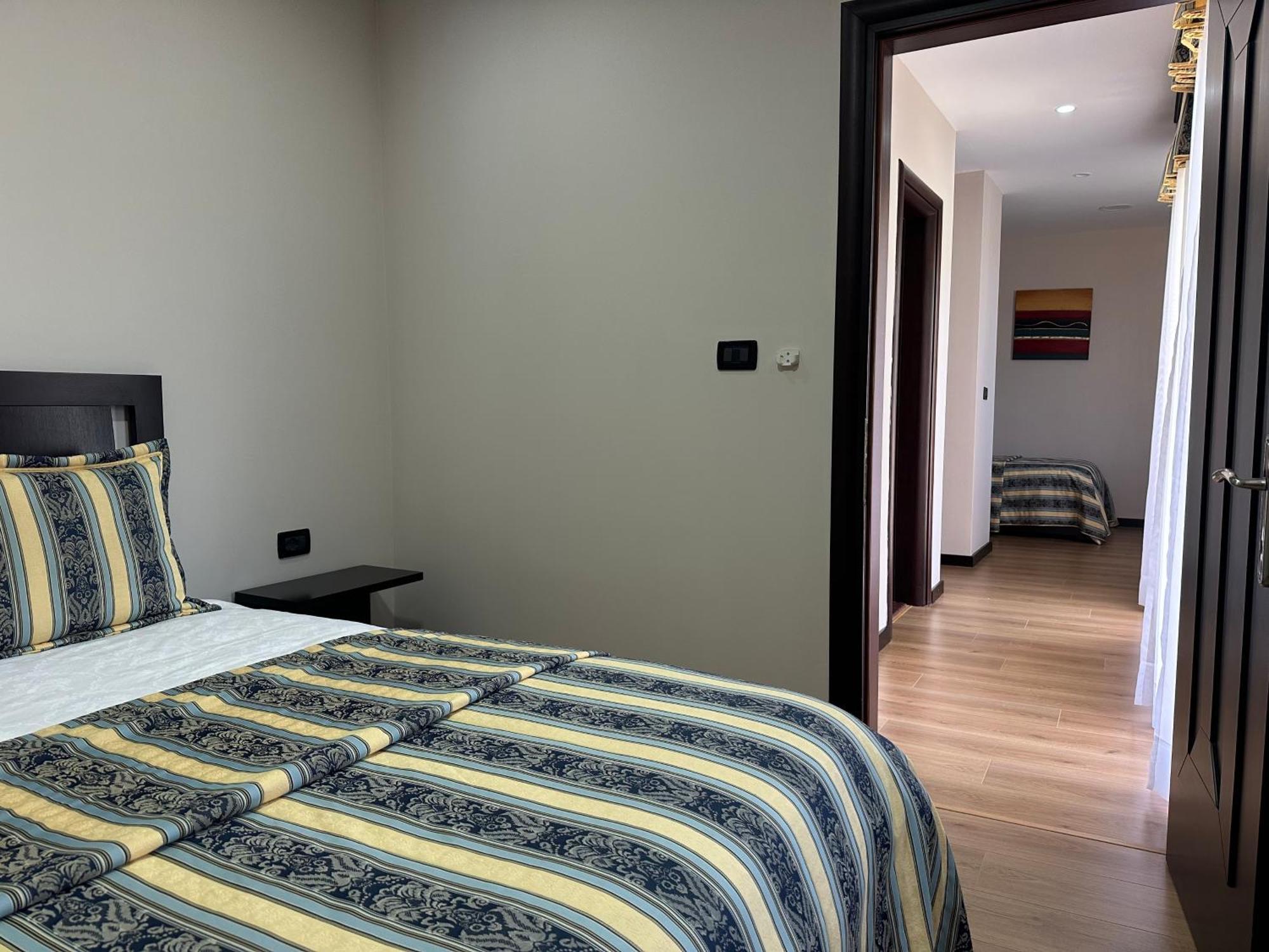 Hotel Rritja E Koranit Tushemisht Exteriér fotografie